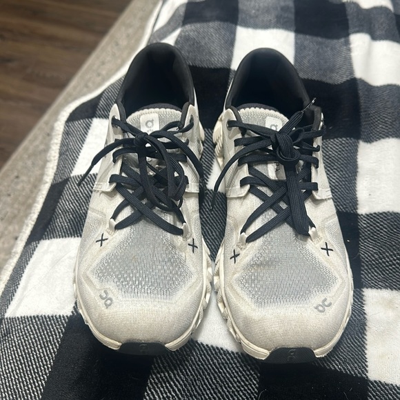 On Running Shoes On Cloud Shoes Poshmark